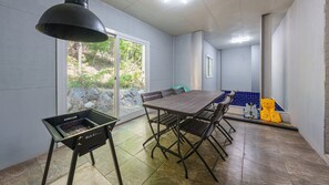 Basic Room, 2 Bedrooms (A102 (Private BBQ / Private Pool)) | 2 bedrooms, free WiFi