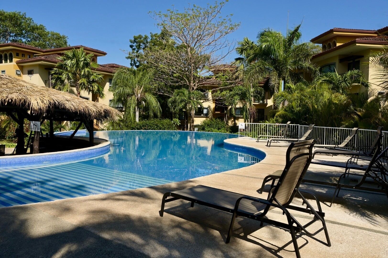 Innenpool, beheizter Pool