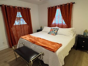 2 chambres, bureau, fer et planche à repasser, Wi-Fi gratuit