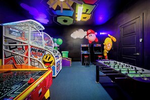 Spielezimmer