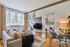 TV - Haria - 1 chambre à Pasteur (Paris)