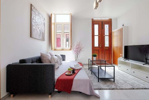 Bright & Modern House w/ Terrace by Host Wise