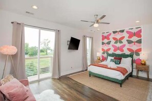 3 chambres, fer et planche à repasser, Wi-Fi gratuit, draps fournis