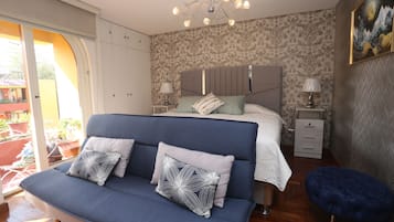 3 bedrooms, iron/ironing board, WiFi