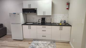 Microwave, stovetop