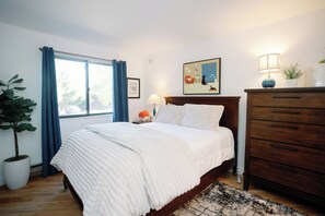 1 chambre, fer et planche à repasser, Wi-Fi, draps fournis