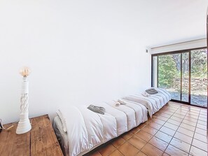 3 chambres, accès Internet