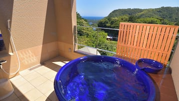 Deluxe Room, Balcony, Partial Ocean View