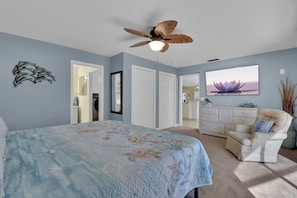 3 bedrooms, desk, iron/ironing board, free WiFi