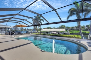 Outdoor pool, a heated pool