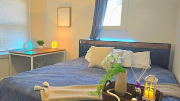 8 bedrooms, iron/ironing board, free WiFi, bed sheets
