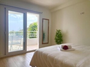 2 soverom, strykejern/-brett, reiseseng for barn og wi-fi (inkludert)