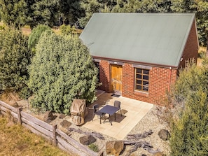 Room - Tin Dragon Trail Cottages (Branxholm)