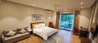 Mamaya Resort & Spa, Garh Mukteshwar