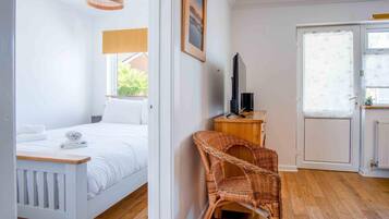 2 chambres, fer et planche Ă repasser, Wi-Fi, draps fournis