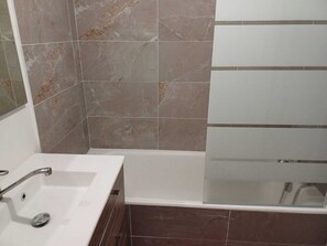 Towels, toilet paper