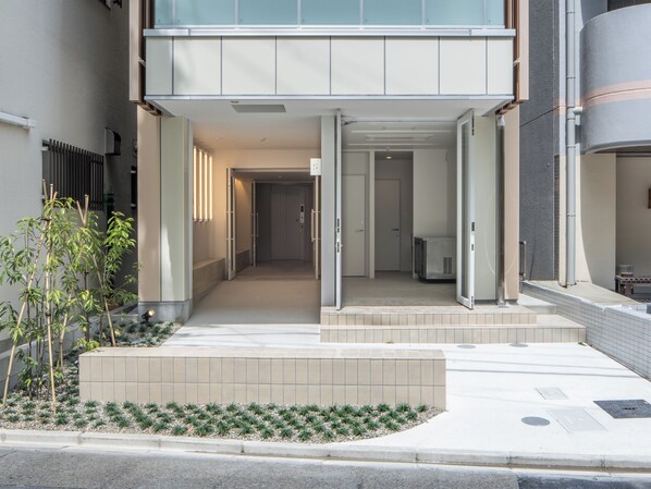 Front of property - SEVENSTORIES (Nagoya)