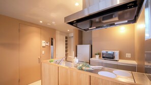 Private kitchen - SEVENSTORIES (Nagoya)
