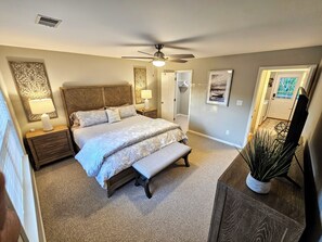 4 chambres, fer et planche à repasser, accès au Wi-Fi (inclus)