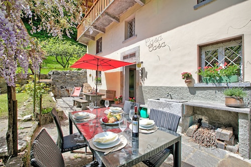 Casa Kaia Verzasca with Garden and View, Gerra Verzasca, Switzerland