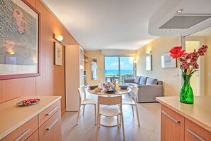 Dining - Apartment Sea View Panorama, Roquebrune-Cap-Martin, France (Roquebrune-Cap-Martin)