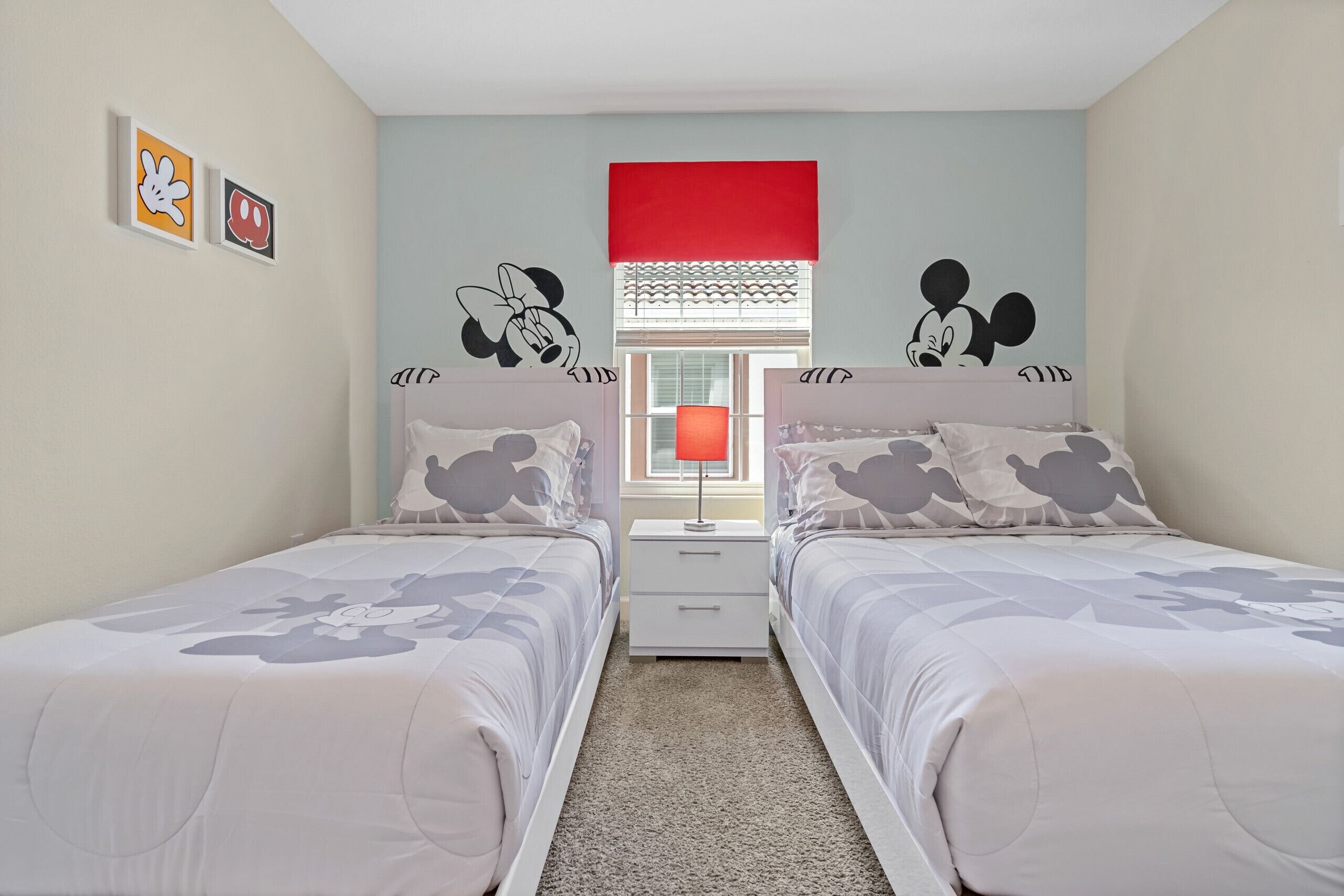 5 habitaciones y caja de seguridad en la habitación 