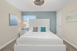 5 Schlafzimmer, Zimmersafe, Bügeleisen/Bügelbrett, Reisekinderbett