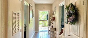 KEMAH BREEZE - Walking Distance to Kemah Boardwalk, Restaurants, Shops,