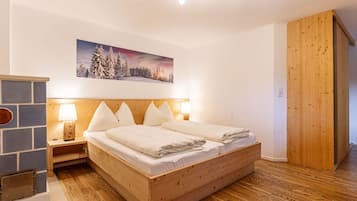 2 bedrooms, Internet