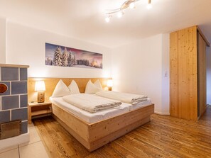 2 bedrooms, Internet
