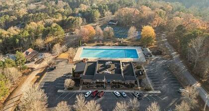 Zoka - Modern Mountain Retreat