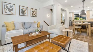 Unclassified image, 3 of 46, button - Perch - Walk to Space Needle | 3BR/2BA Home w Parking! (Seattle)