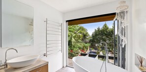 Haartrockner, Handtücher