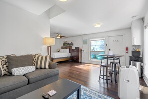 House, Patio | Living area