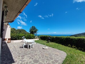 Outdoor dining - Villa Emma  - Goelba (Capoliveri)