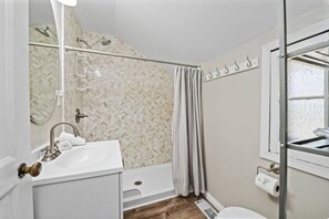 Hair dryer, towels