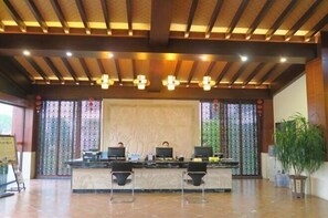 Lobby - Wanning Mantening Wenquan Serviced Apartment (Xinglong Town) (Wanning)