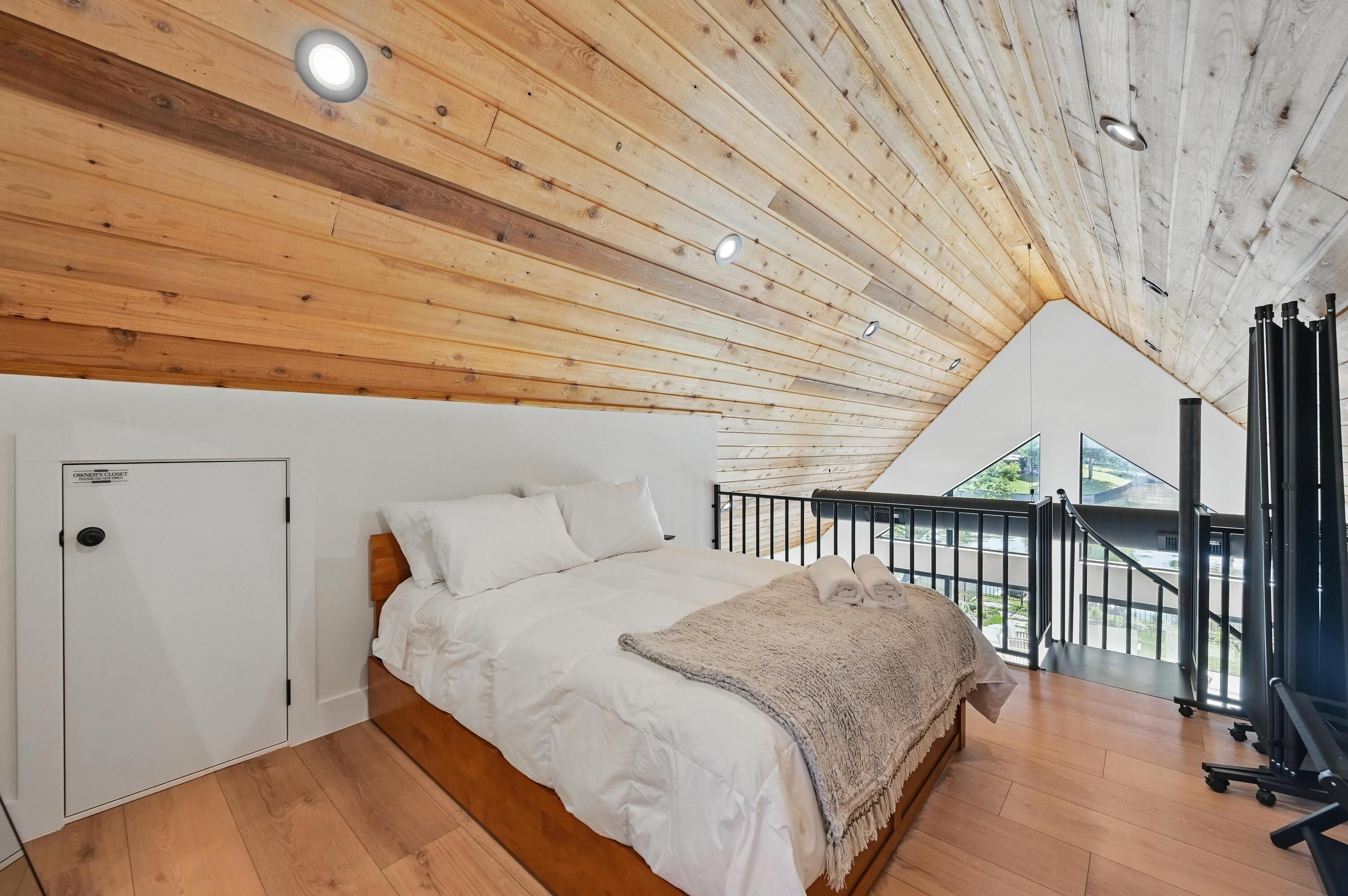 3 chambres, fer et planche à repasser, Wi-Fi, draps fournis