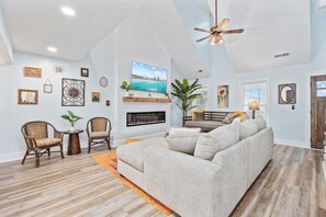 Smart TV, fireplace, books