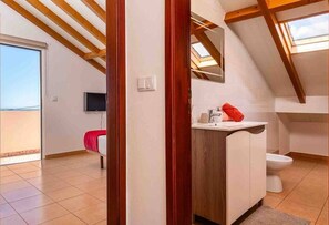 3 dormitoris, wifi i roba de llit 