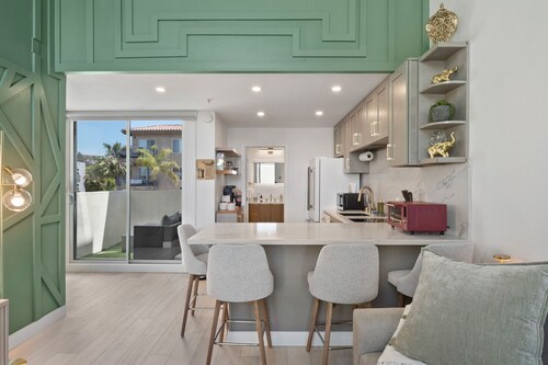 Ocean View Loft-Little Italy near Downtown/Gaslamp - Close to everything!!