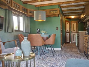 Dining - Cosy family chalet in Brouwershaven (Brouwershaven)