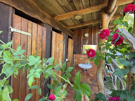 施設の敷地. Glamping in the "Nest"