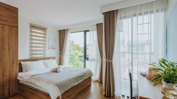 Apartemen Elite | 1 kamar tidur, meja kerja, tirai kedap cahaya, dan kedap suara