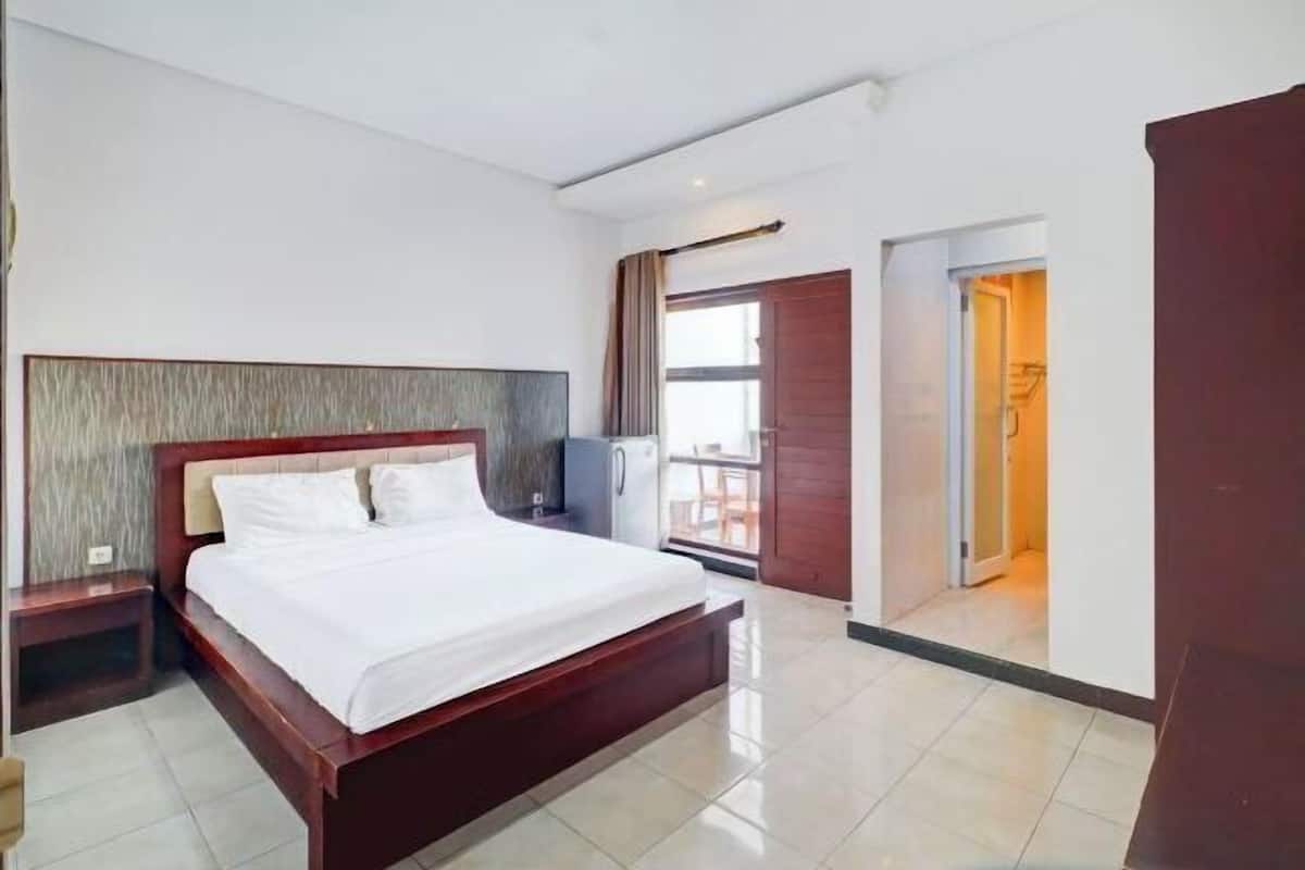 1 bedroom, desk, free WiFi, bed sheets