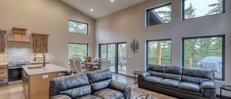 Smart-tv, pejs, kontorer