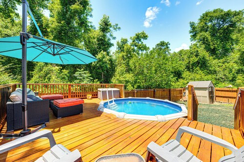 4 Mi to FSU: Family Home w/ Pool & Yard 75-inch TV