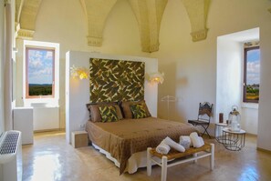 7 bedrooms, WiFi, bed sheets - Masseria Torre Calavaci (Carpignano Salentino)