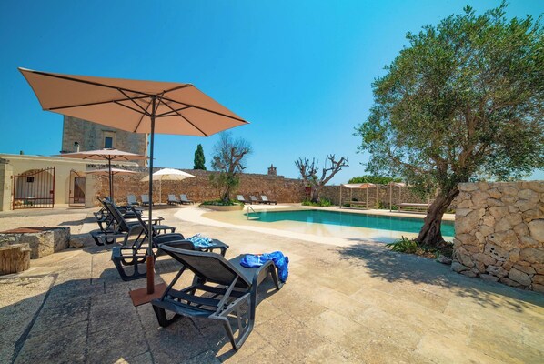 Exterior - Masseria Torre Calavaci (Carpignano Salentino)