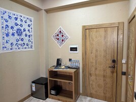 Suite estándar | Caja fuerte, sistema de insonorización, wifi gratis